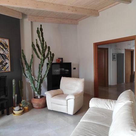 Bed and Breakfast Il Melograno Calitri Екстер'єр фото